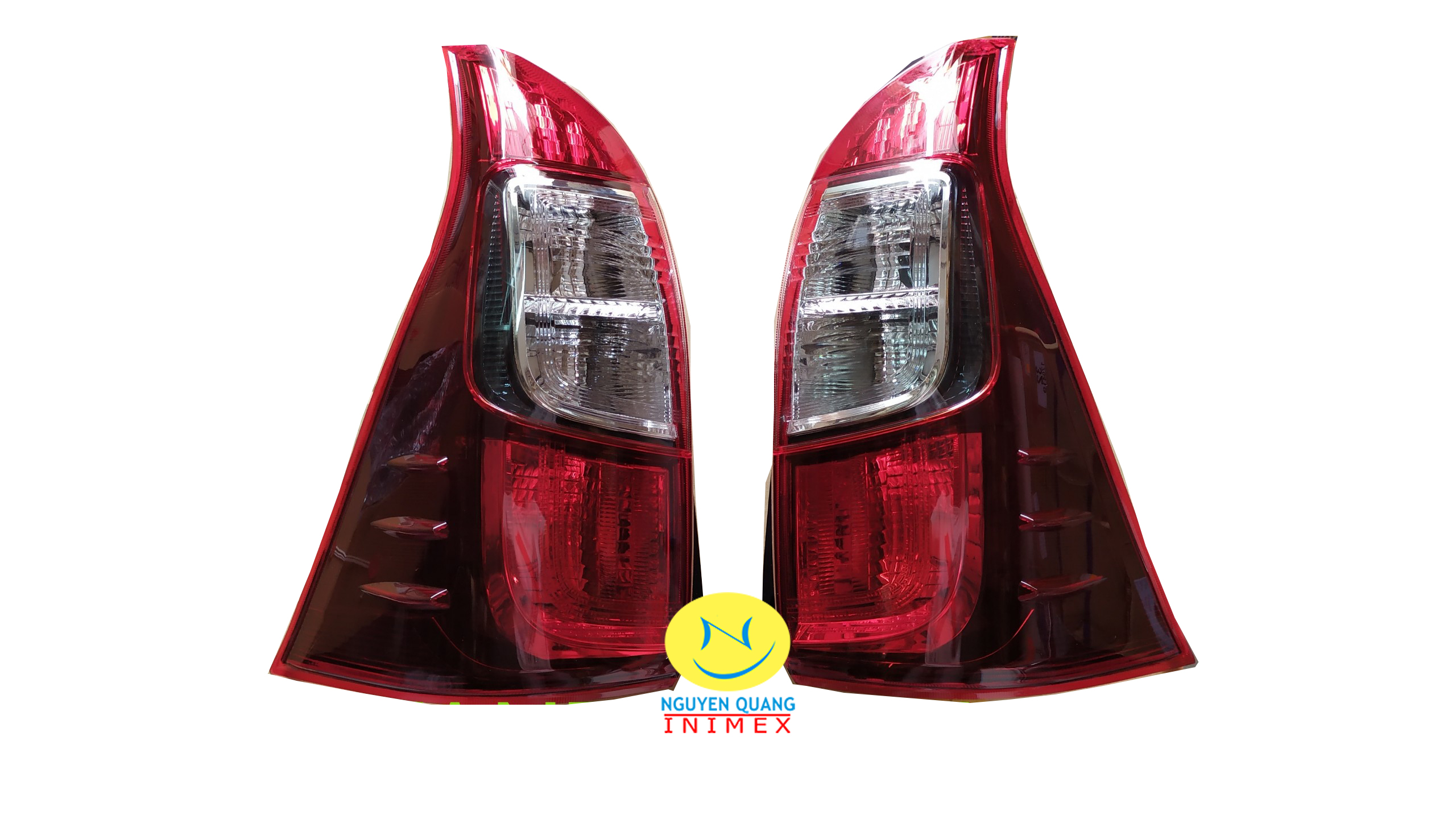 Đèn Lái Đen Toyota Avanza 2018